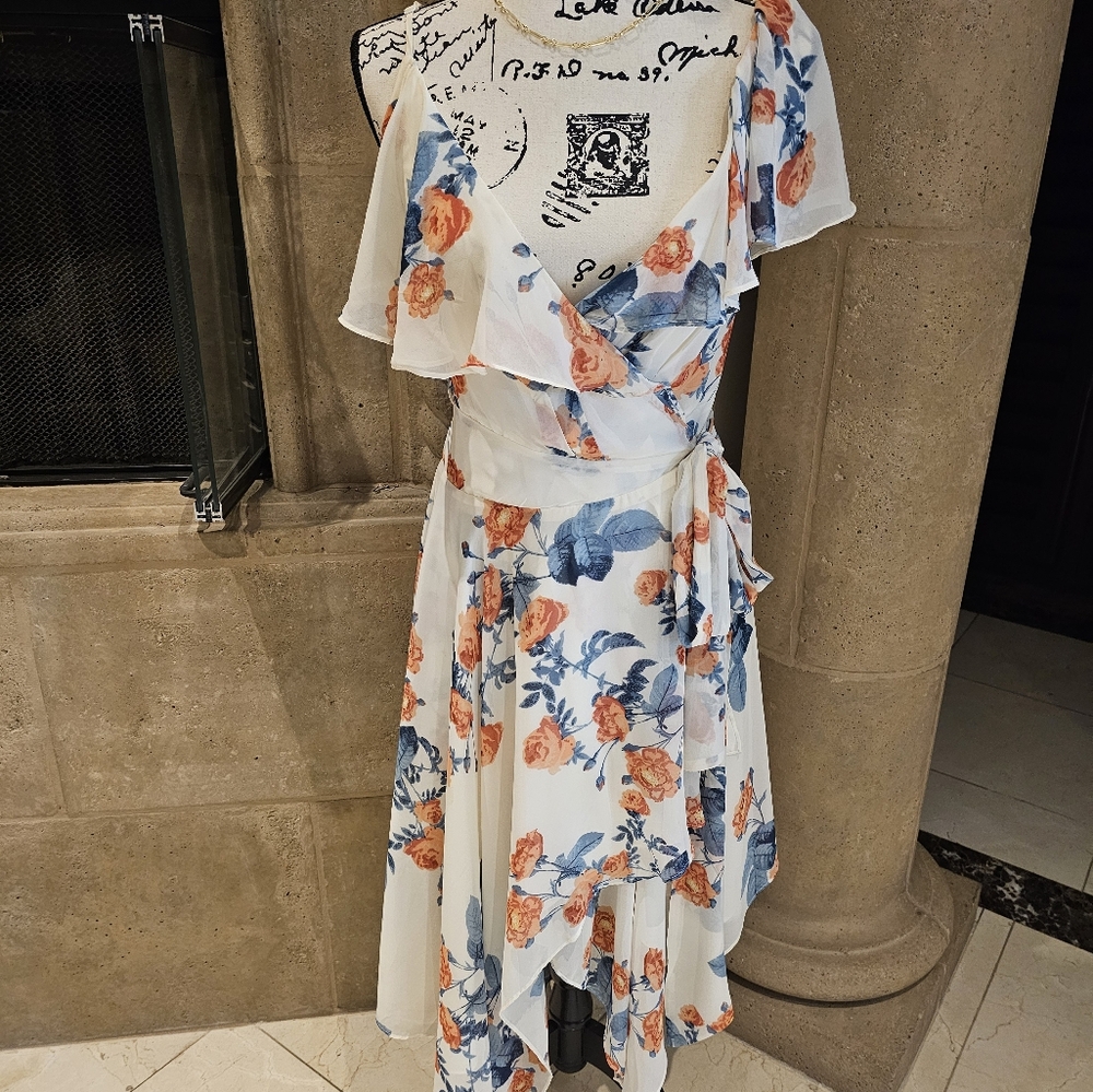 DRESS SIZE SMALL